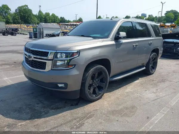 1GNSKBKC2HR367583 2017 CHEVROLET TAHOE - Image 2