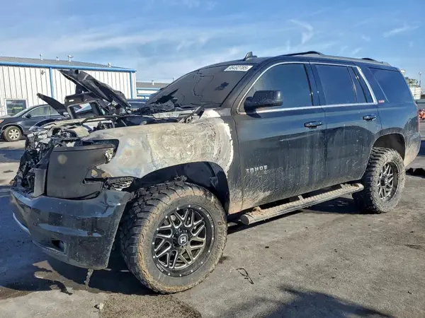 1GNSKBKC2JR104533 2018 CHEVROLET TAHOE - Image 1