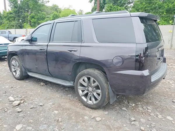 1GNSKBKC2JR136902 2018 CHEVROLET TAHOE - Image 2