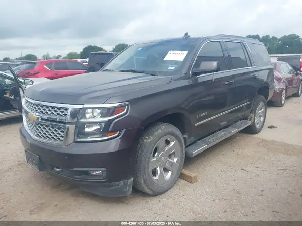 1GNSKBKC2JR287349 2018 CHEVROLET TAHOE - Image 2