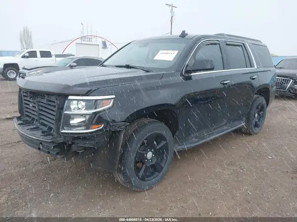 1GNSKBKC2JR377410 2018 CHEVROLET TAHOE - Image 2