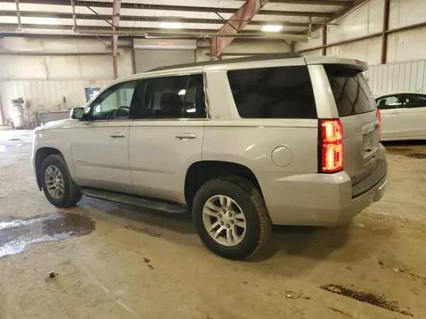 1GNSKBKC2JR385331 2018 CHEVROLET TAHOE - Image 2