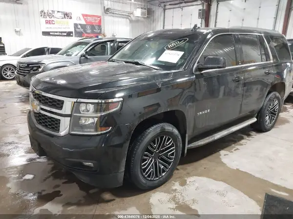 1GNSKBKC2KR185132 2019 CHEVROLET TAHOE - Image 2