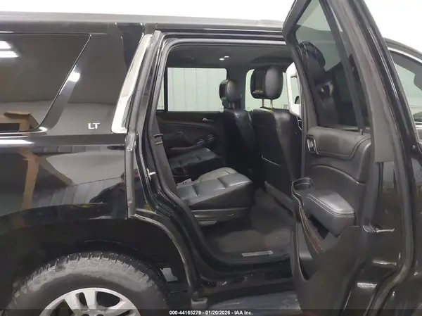 1GNSKBKC2KR332890 2019 CHEVROLET TAHOE - Image 8