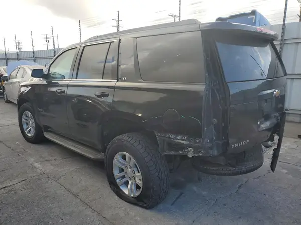 1GNSKBKC2KR400539 2019 CHEVROLET TAHOE - Image 2