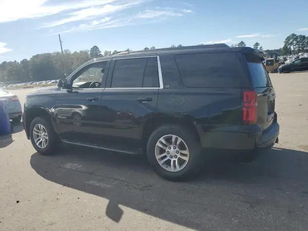 1GNSKBKC2LR308932 2020 CHEVROLET TAHOE - Image 2