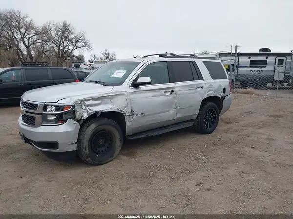 1GNSKBKC3GR207422 2016 CHEVROLET TAHOE - Image 2