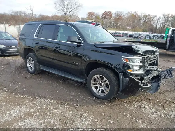 1GNSKBKC3HR119875 2017 CHEVROLET TAHOE - Image 1