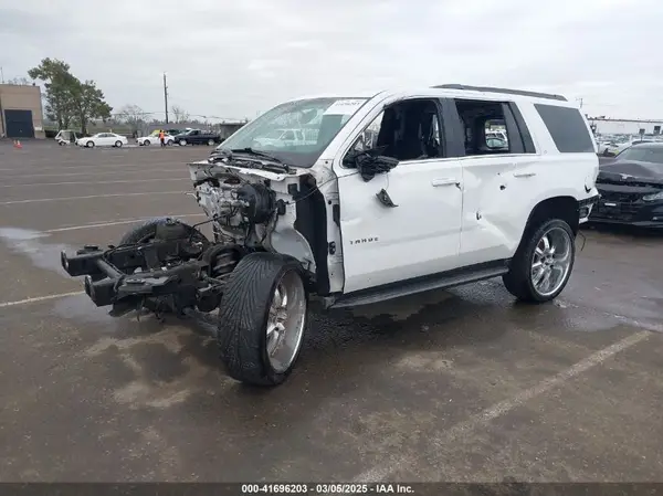 1GNSKBKC3HR146252 2017 CHEVROLET TAHOE - Image 2