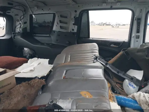 1GNSKBKC3HR146252 2017 CHEVROLET TAHOE - Image 8