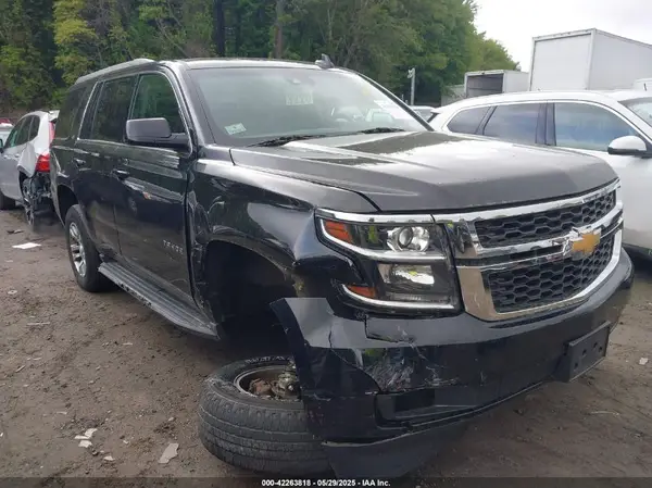 1GNSKBKC3HR164976 2017 CHEVROLET TAHOE - Image 1