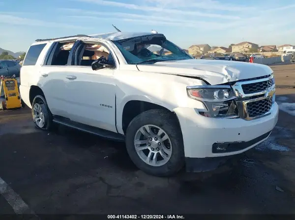 1GNSKBKC3HR194964 2017 CHEVROLET TAHOE - Image 1