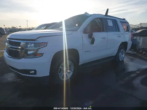 1GNSKBKC3HR194964 2017 CHEVROLET TAHOE - Image 2