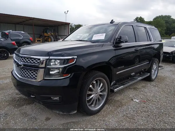 1GNSKBKC3HR233469 2017 CHEVROLET TAHOE - Image 2