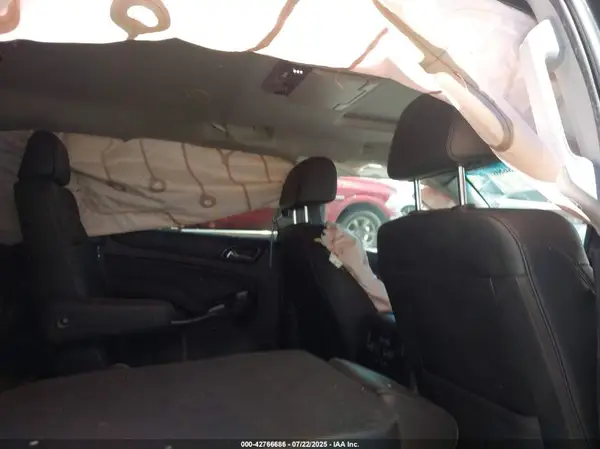 1GNSKBKC3HR251129 2017 CHEVROLET TAHOE - Image 8