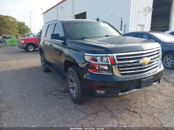 1GNSKBKC3HR372677 2017 CHEVROLET TAHOE - Image 1