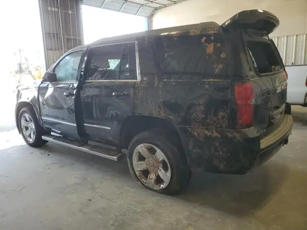 1GNSKBKC3JR144877 2018 CHEVROLET TAHOE - Image 2