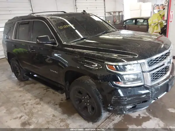 1GNSKBKC3JR250424 2018 CHEVROLET TAHOE - Image 1