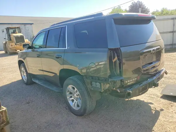1GNSKBKC3KR226741 2019 CHEVROLET TAHOE - Image 2