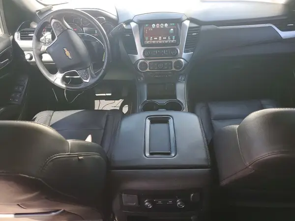 1GNSKBKC3KR388398 2019 CHEVROLET TAHOE - Image 8