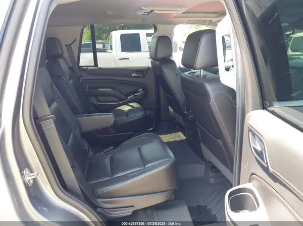 1GNSKBKC3KR396775 2019 CHEVROLET TAHOE - Image 8