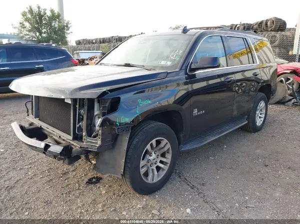 1GNSKBKC3KR397781 2019 CHEVROLET TAHOE - Image 2