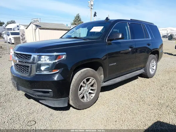 1GNSKBKC3LR155591 2020 CHEVROLET TAHOE - Image 2