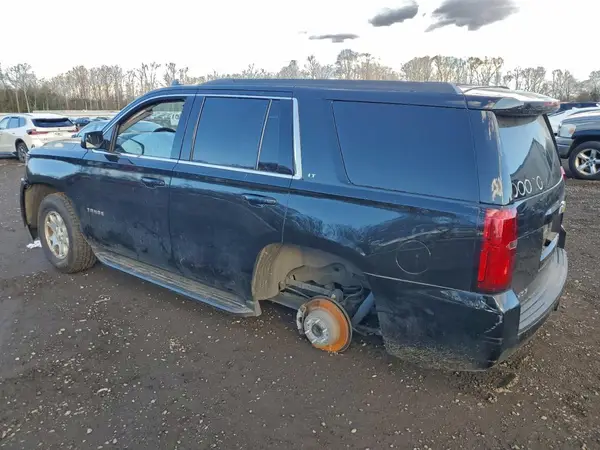 1GNSKBKC3LR225039 2020 CHEVROLET TAHOE - Image 2