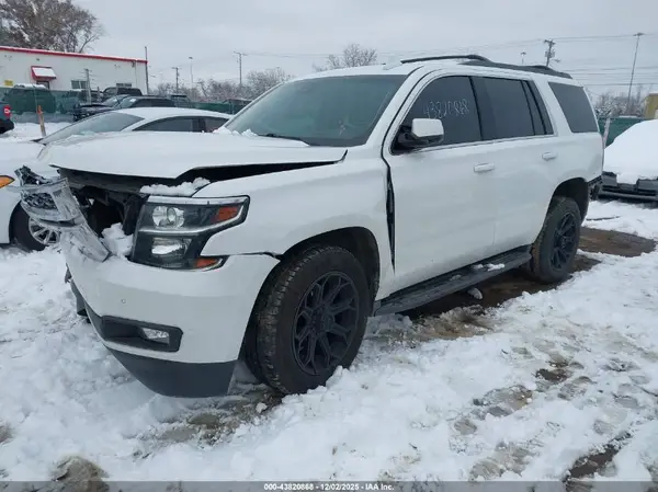 1GNSKBKC4GR378972 2016 CHEVROLET TAHOE - Image 2