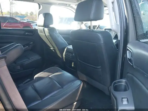1GNSKBKC4HR115785 2017 CHEVROLET TAHOE - Image 8