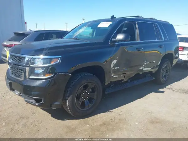 1GNSKBKC4HR178868 2017 CHEVROLET TAHOE - Image 2