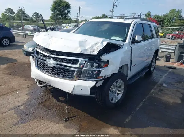 1GNSKBKC4HR249163 2017 CHEVROLET TAHOE - Image 2