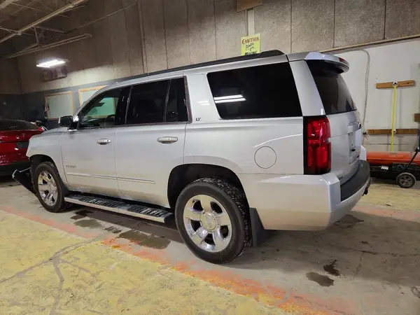 1GNSKBKC4HR324895 2017 CHEVROLET TAHOE - Image 2