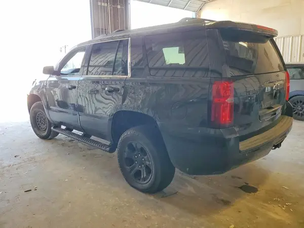 1GNSKBKC4HR357704 2017 CHEVROLET TAHOE - Image 2