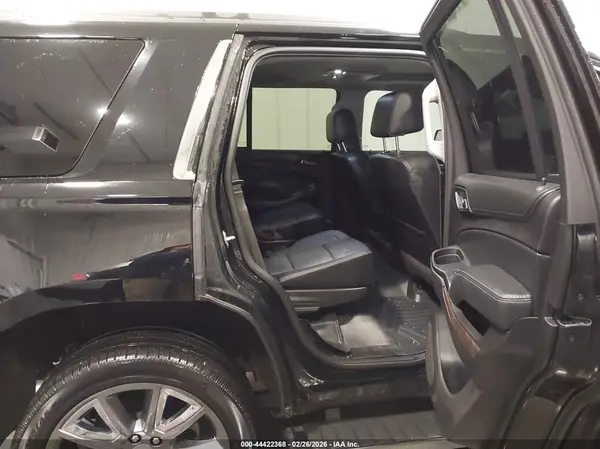 1GNSKBKC4JR209753 2018 CHEVROLET TAHOE - Image 8