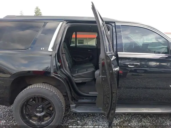 1GNSKBKC4KR117365 2019 CHEVROLET TAHOE - Image 8