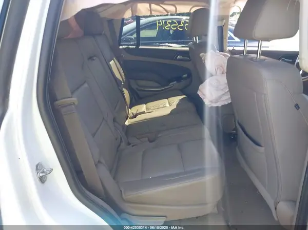 1GNSKBKC4KR276208 2019 CHEVROLET TAHOE - Image 8