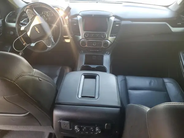 1GNSKBKC4KR310275 2019 CHEVROLET TAHOE - Image 8