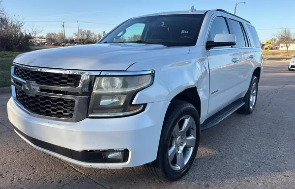 1GNSKBKC5GR195421 2016 CHEVROLET TAHOE - Image 2