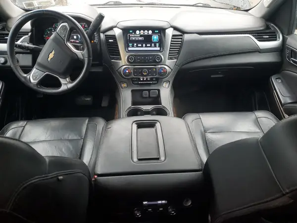 1GNSKBKC5HR139402 2017 CHEVROLET TAHOE - Image 8