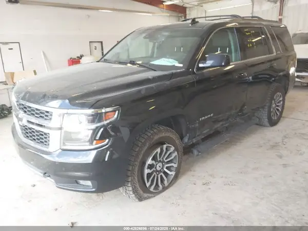 1GNSKBKC5HR220870 2017 CHEVROLET TAHOE - Image 2