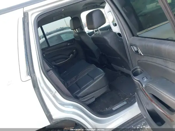 1GNSKBKC5HR276582 2017 CHEVROLET TAHOE - Image 8