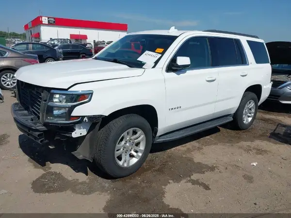 1GNSKBKC5HR380019 2017 CHEVROLET TAHOE - Image 2