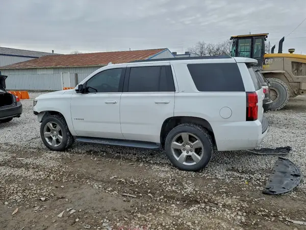 1GNSKBKC5HR392171 2017 CHEVROLET TAHOE - Image 2