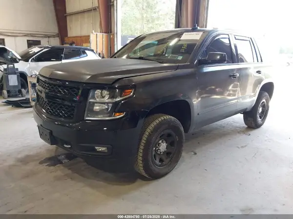 1GNSKBKC5HR397824 2017 CHEVROLET TAHOE - Image 2