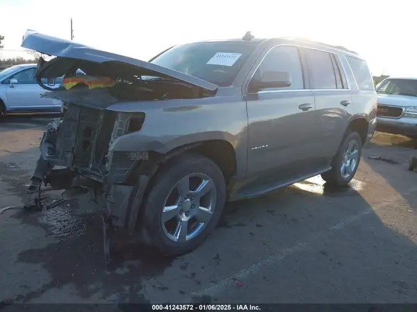 1GNSKBKC5HR397872 2017 CHEVROLET TAHOE - Image 2