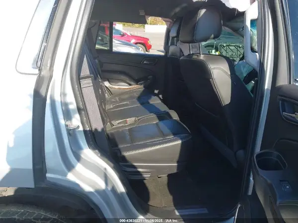 1GNSKBKC5JR143858 2018 CHEVROLET TAHOE - Image 8