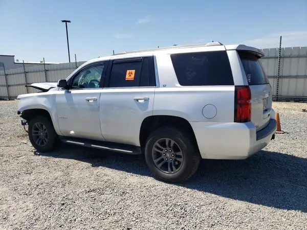 1GNSKBKC5JR226335 2018 CHEVROLET TAHOE - Image 2