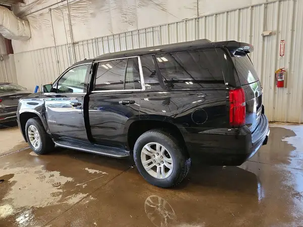1GNSKBKC5JR265491 2018 CHEVROLET TAHOE - Image 2
