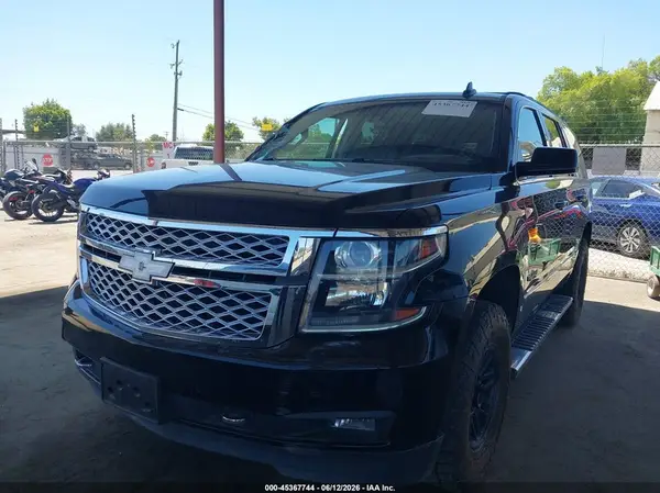 1GNSKBKC5JR287524 2018 CHEVROLET TAHOE - Image 2